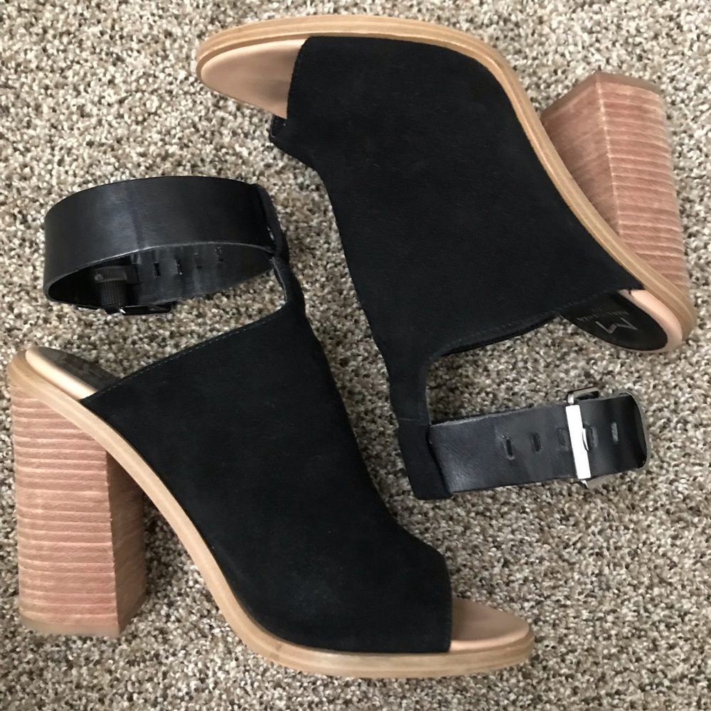 Marc Fisher sandals Black Ankle strap block heel